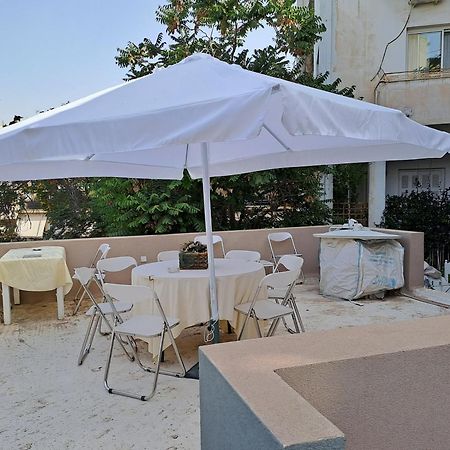 Athens City Center Luxury Suites Exterior photo